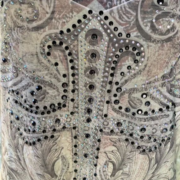 Vintage Daytrip Burnout Rhinestone Tops from The Buckle bundle lot size small - Picture 8 of 10